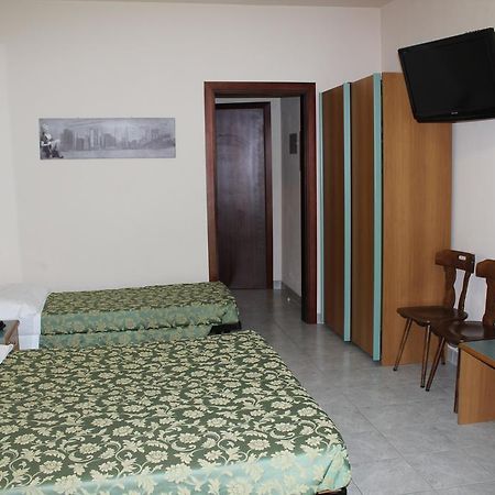 Albergo Napoleone SantʼAmbrogio di Valpolicella المظهر الخارجي الصورة